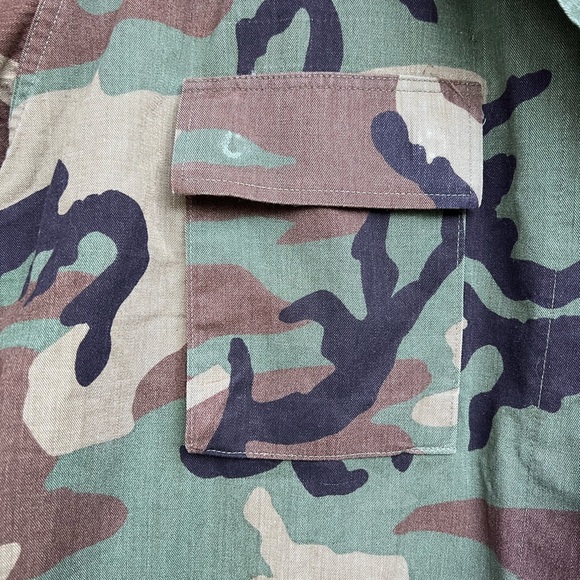 90s US Army Tactical Combat Woodland BDU Streetwear Jacket Sergeant Rakkasans XL - Picture 13 of 13